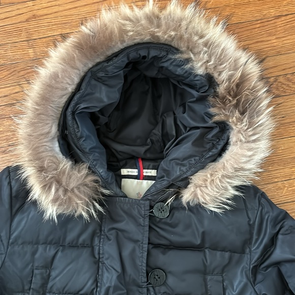 Moncler Puffer Coat. Size 3 - Picture 3 of 8